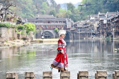 Tour Trương Gia Giới - Phượng Hoàng Cổ Trấn  6 ngày 5 Đêm (Đường bộ)