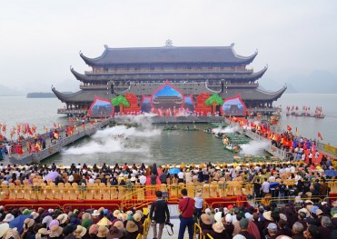 Du Lịch Tâm Linh Tam Chúc - Động Thi Sơn 1 Ngày